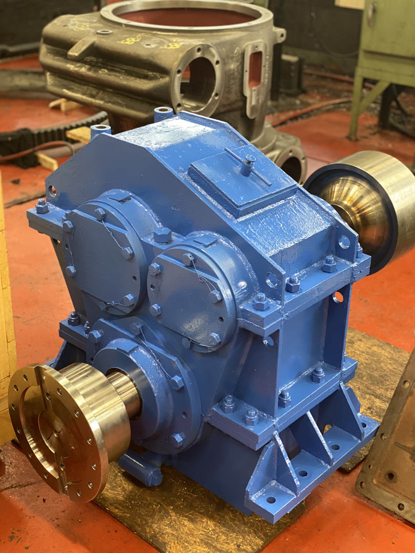 https://www.highfieldgears.co.uk/wp-content/uploads/2021/04/industrial-gearbox-repairs-1.jpg